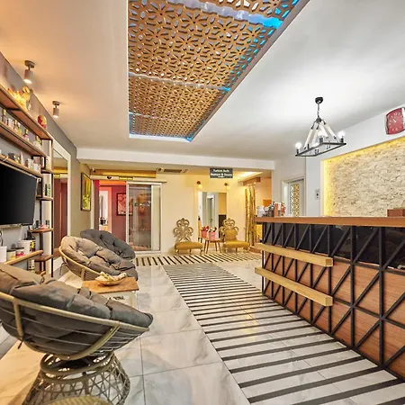 Complex Orange County (adults Only)