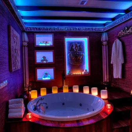 Orange County (adults Only) 5*